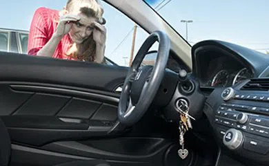 Gold Locksmith Store Fort Worth, TX 817-725-8076 - keys-locked-in-car